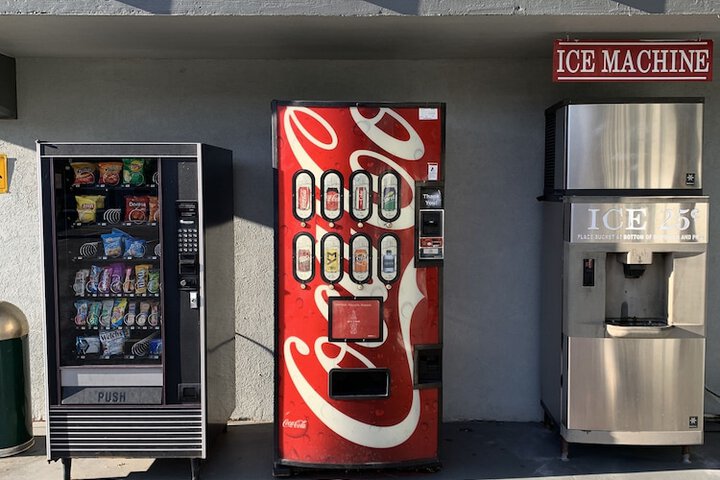 Vending machine