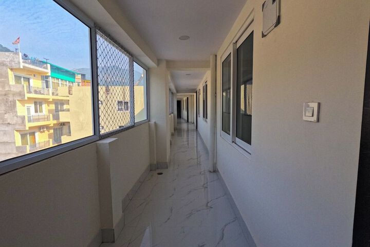 Terrace/Patio 5 of 8