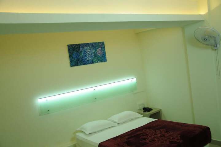 Room 14 of 29