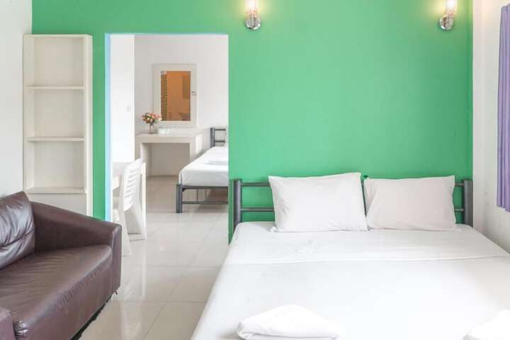 Room 18 of 64