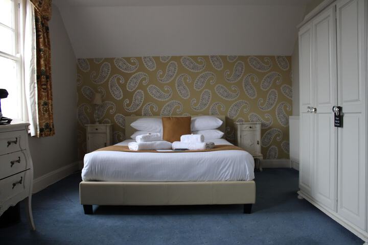 Room 74 of 167