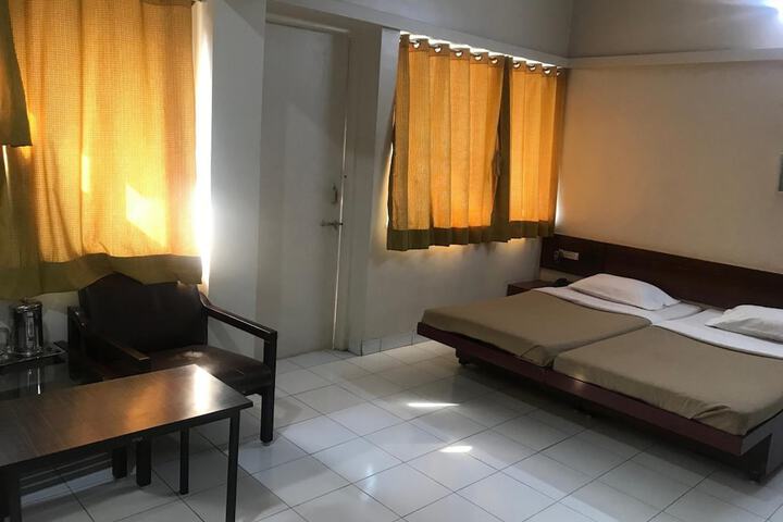 Room 11 of 45