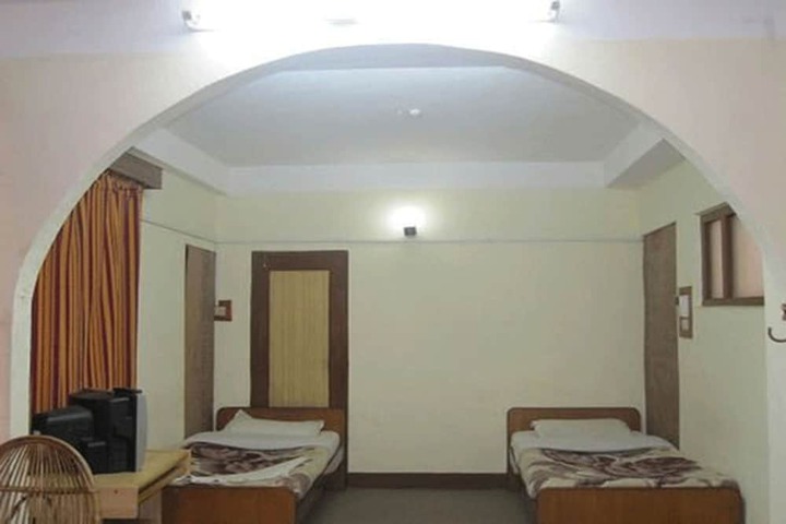 Room 29 of 48