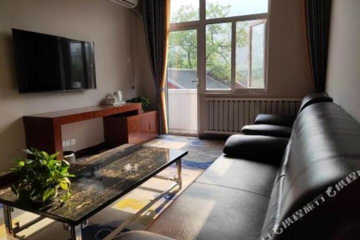 Great Wall Hotel