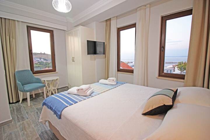 Room 10 of 44