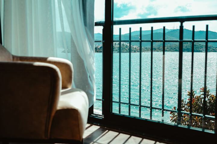 Deniz Otel
