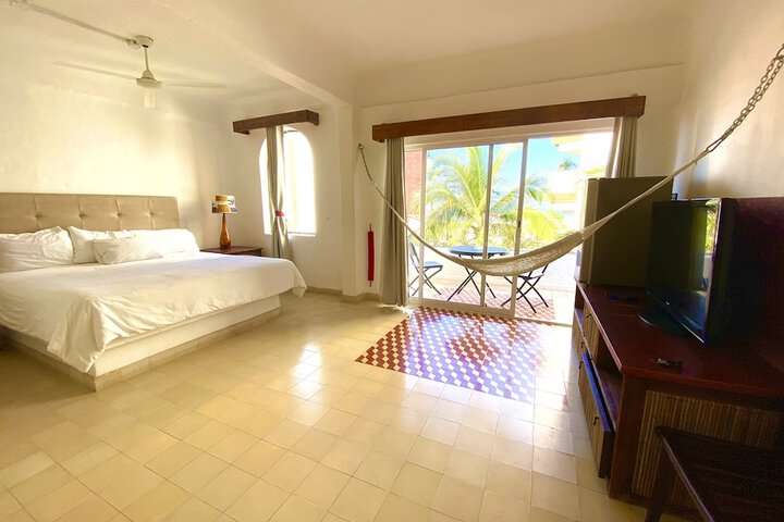 Room 30 of 193