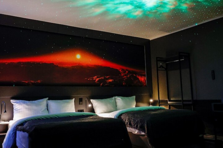 Room 8 of 54