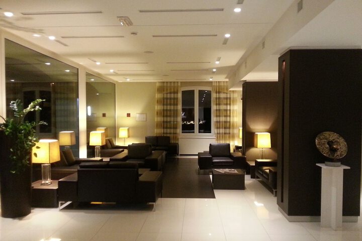 Lobby Entry