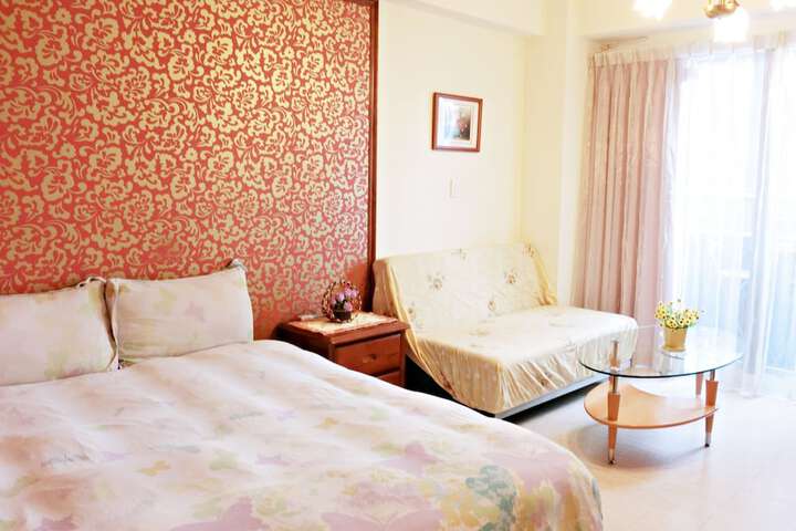 Room 16 of 51