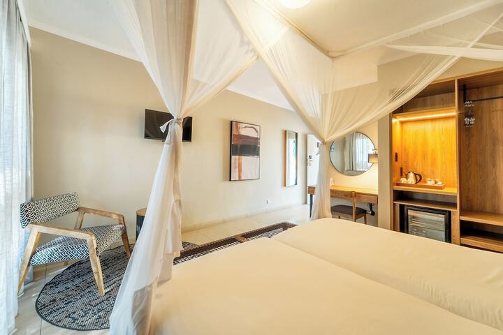 Room 52 of 207