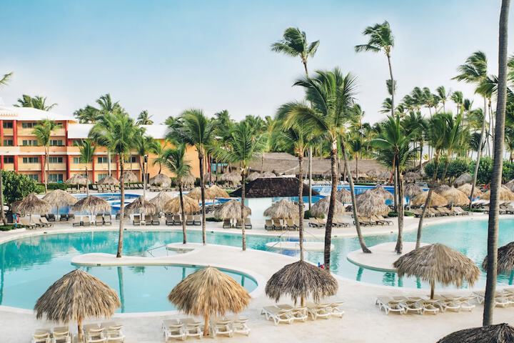 Pools & Facilities