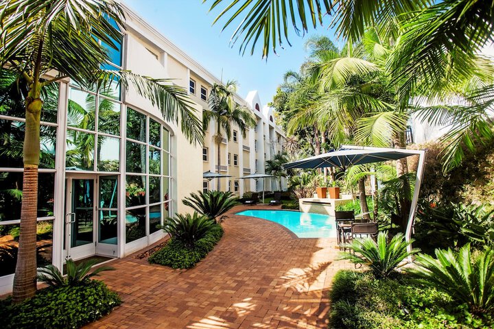 Hotel with Pool