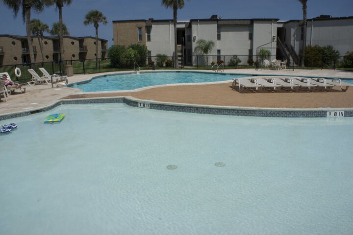 Pool 16 of 23