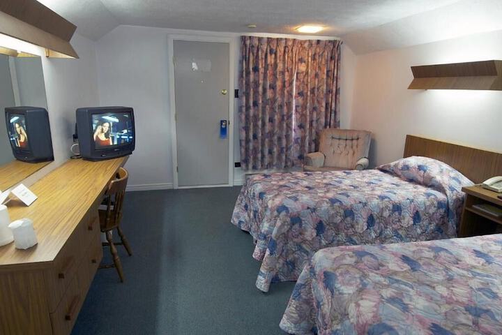 Room 5 of 30