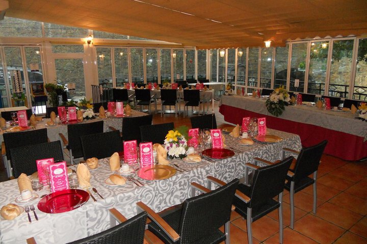 Dining Photos
