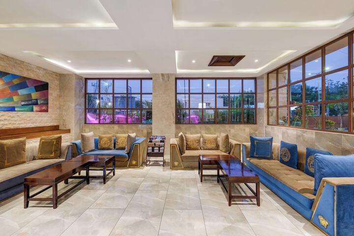 Hotel Interior 2 of 43