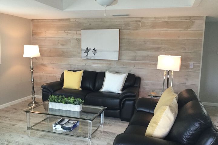 Room 9 of 61