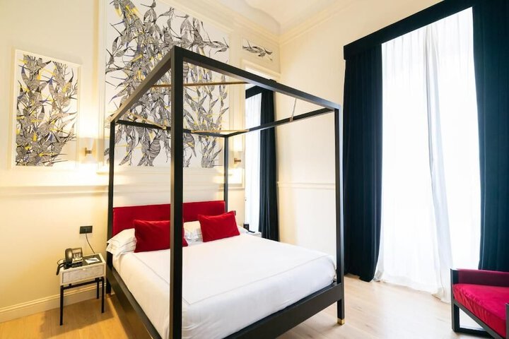 Room 38 of 107
