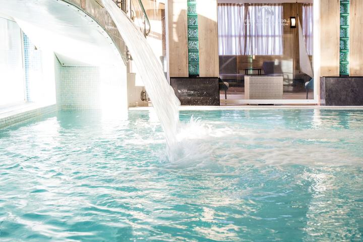Pool 35 of 74