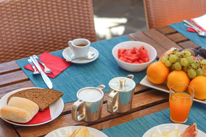 Breakfast/Coffee Service 63 of 78