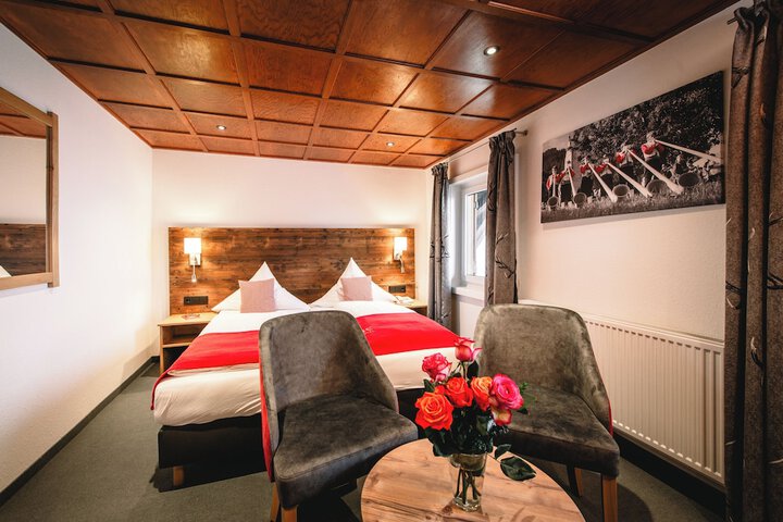 Room 4 of 78