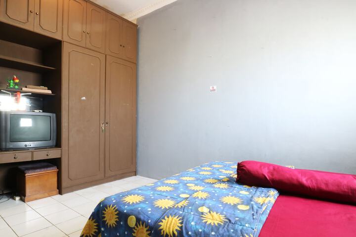 Room 9 of 43
