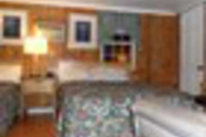 Room 77 of 345
