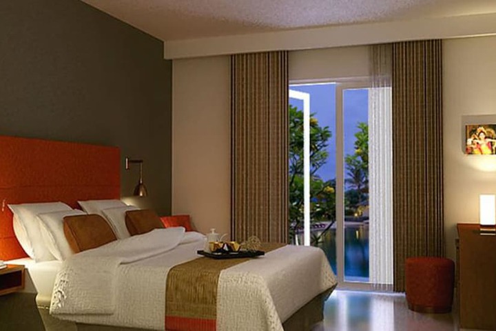 Room 10 of 74