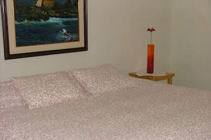Room 10 of 23