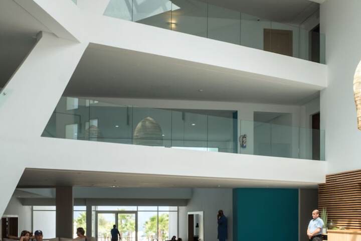Hotel Interior 4 of 147