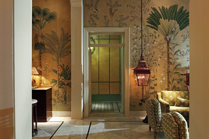 Lobby Entry
