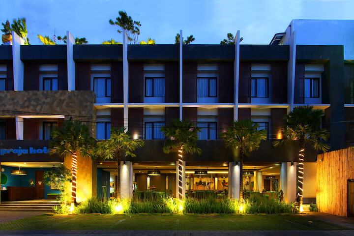 Hotel 21 of 21