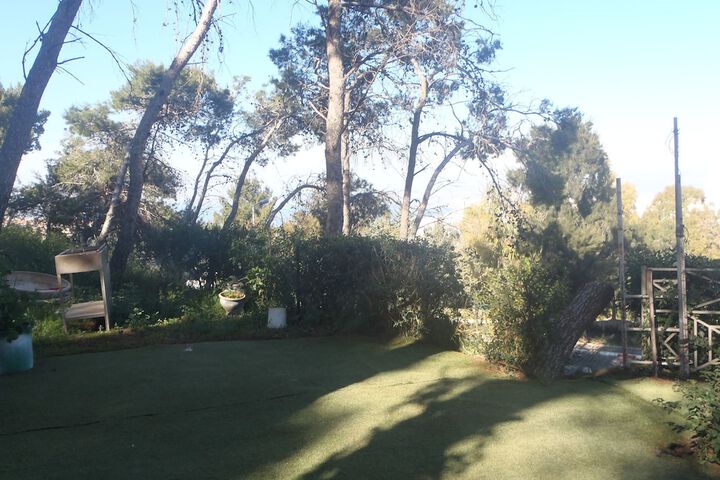 Property Grounds 35 of 45