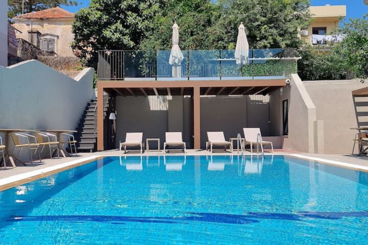 Pool 45 of 78