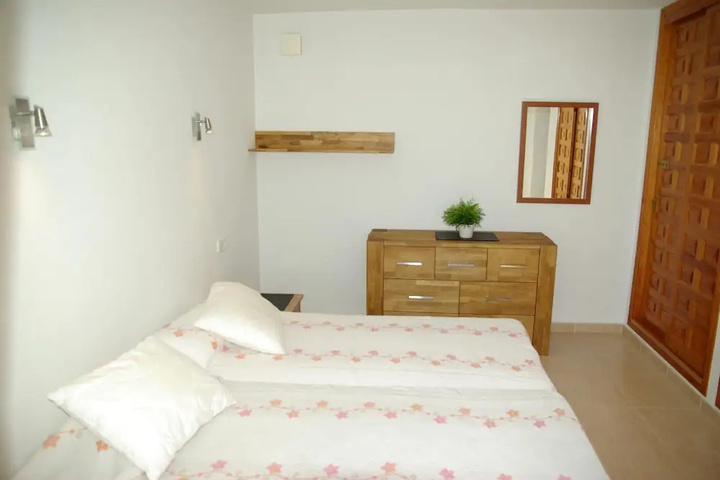 Room 6 of 20