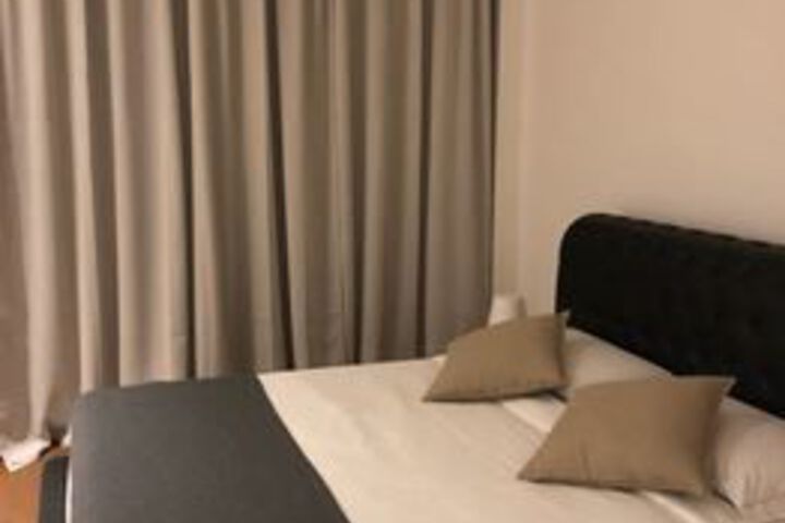 Room 7 of 23