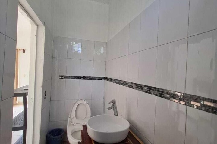 Room 8 of 21
