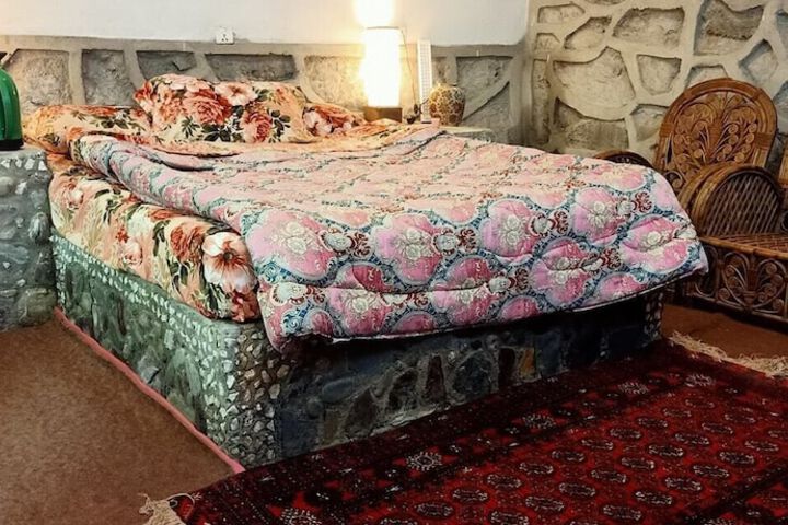 Room 4 of 21