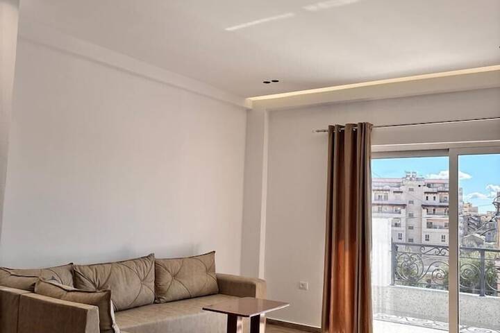 Room 20 of 31