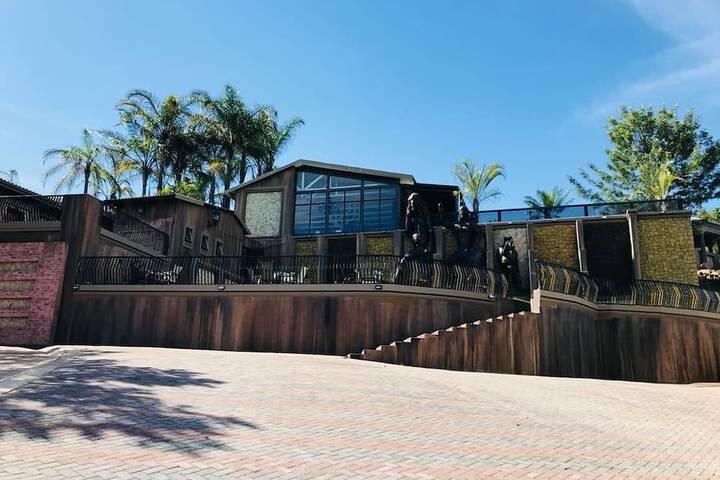 Hotel 3 of 12