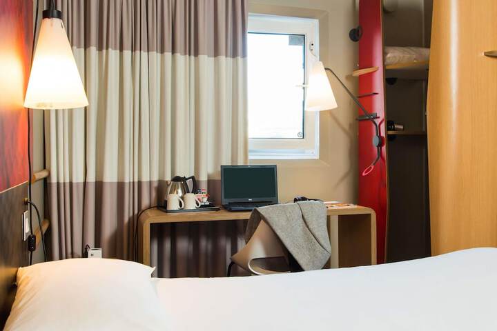 Room 25 of 56