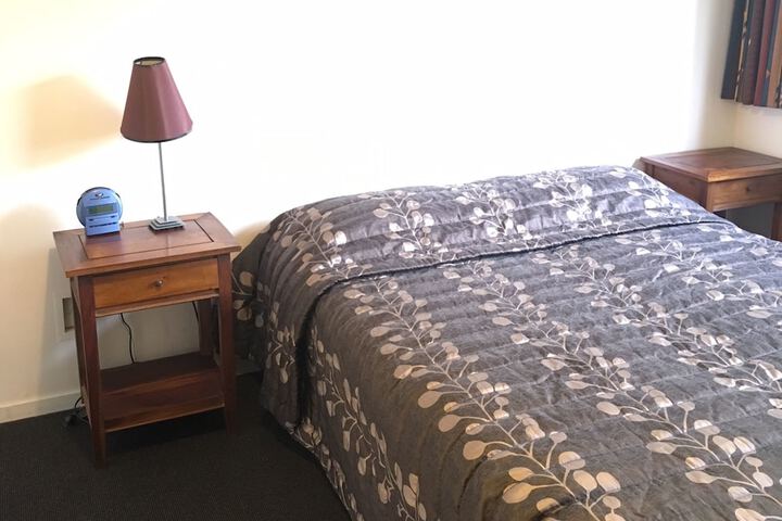 Room 3 of 62