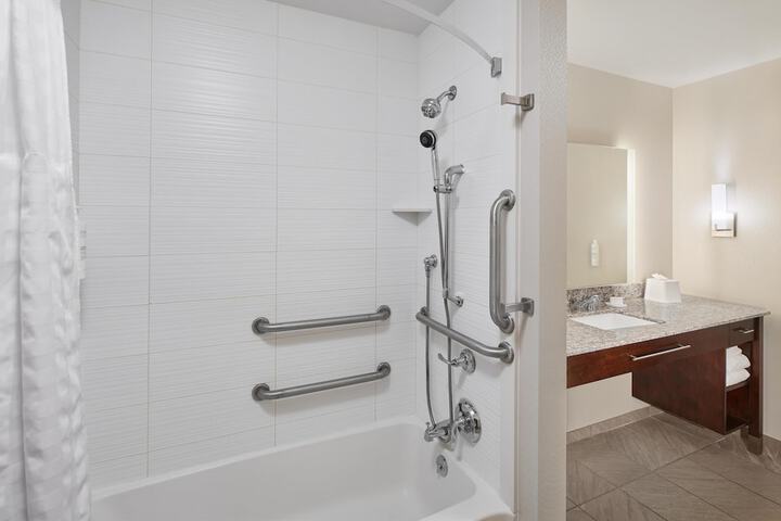 Bathroom shower