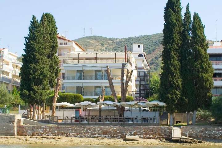 Romantica Hotel in Istiaia-Aidipsos