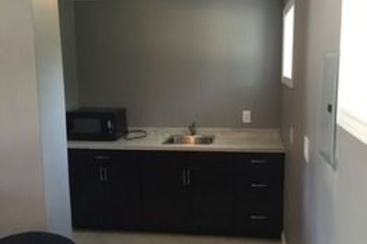 Room 33 of 37