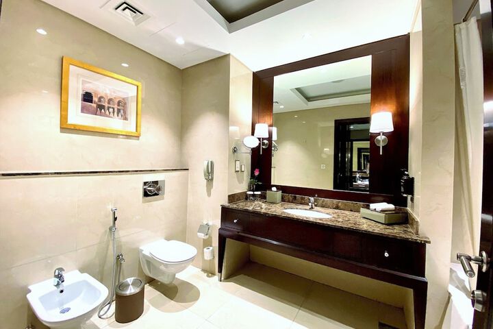 Room 62 of 104