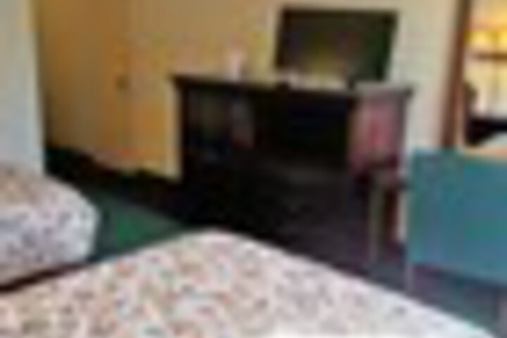 Room 65 of 144