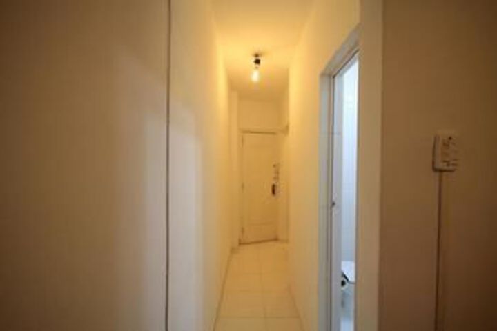 Room 8 of 26