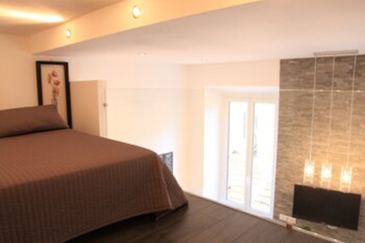 Room 14 of 38